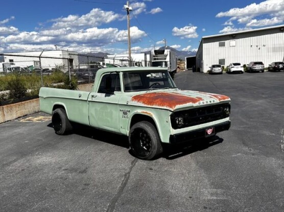 1968 Dodge D250