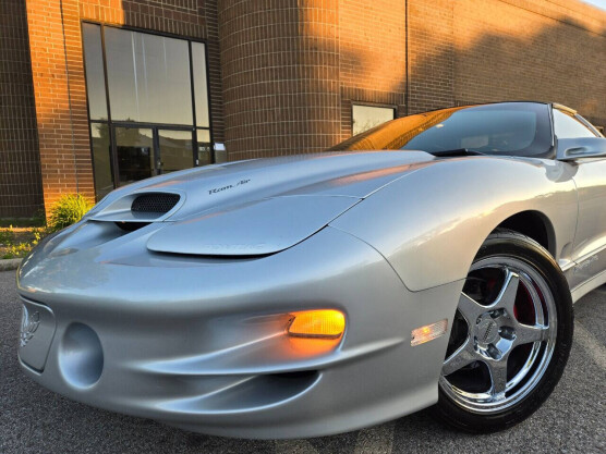 2002 Pontiac Firebird