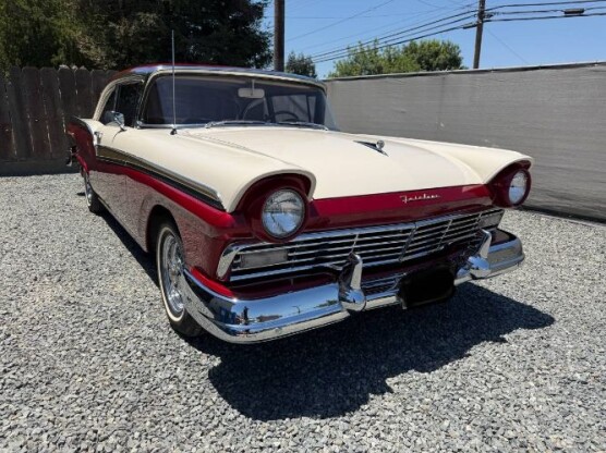 1957 Ford Fairlane
