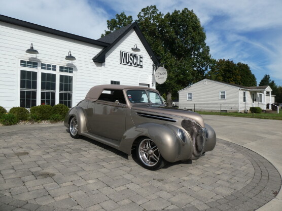 1938 Ford Roadster