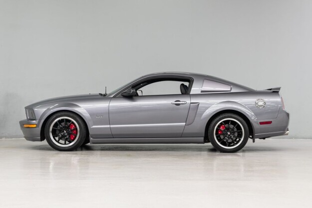 2006 Ford Mustang