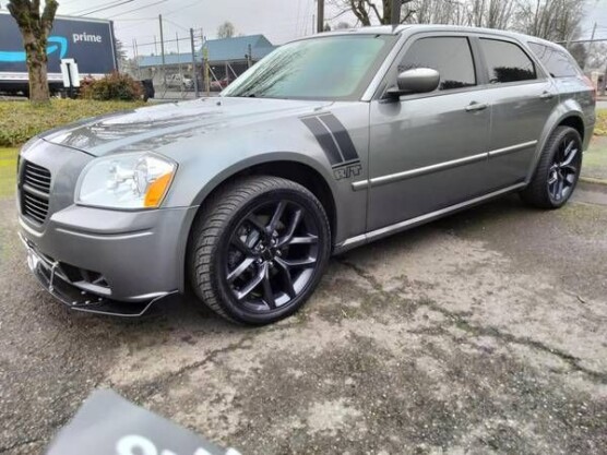 2005 Dodge Magnum