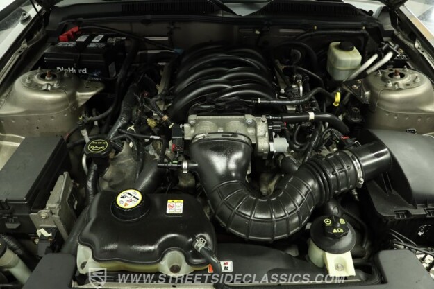 2005 Ford Mustang