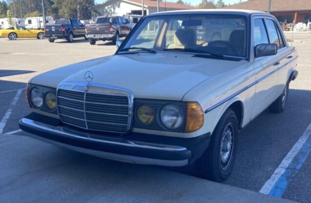1983 Mercedes-Benz 300