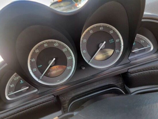 2005 Mercedes-Benz SL500