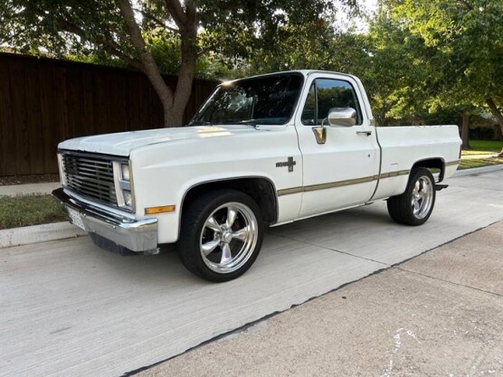 1988 Chevrolet C10 Pickup