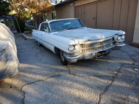 1963 Cadillac Sedan