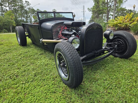 1928 Ford Roadster
