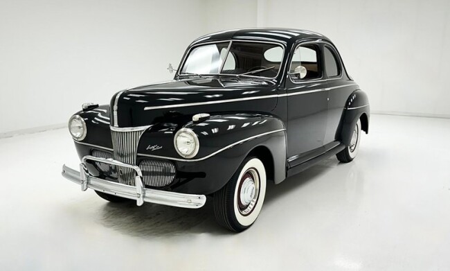 1941 Ford Deluxe