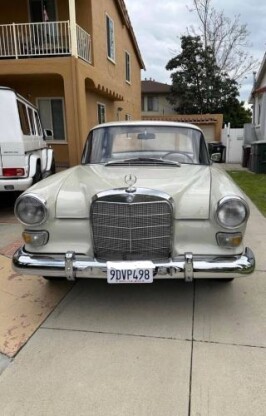 1965 Mercedes-Benz 200D
