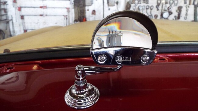 Accessories - Studebaker: 1942 Hubcap