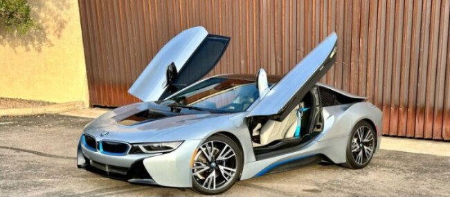 2014 BMW i8                                                                                                  