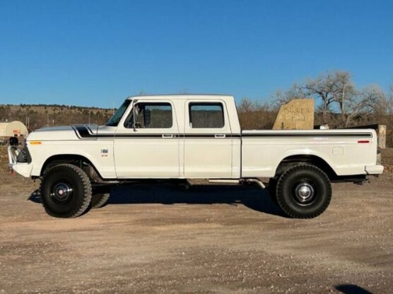 1975 Ford F-250