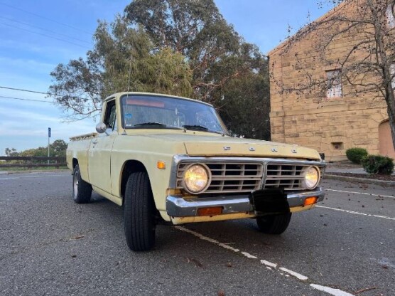 1974 Ford Courier