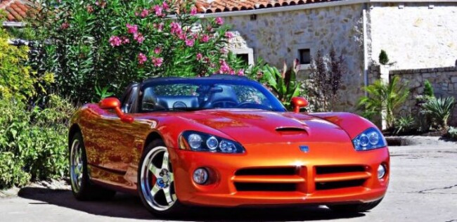 2005 Dodge Viper