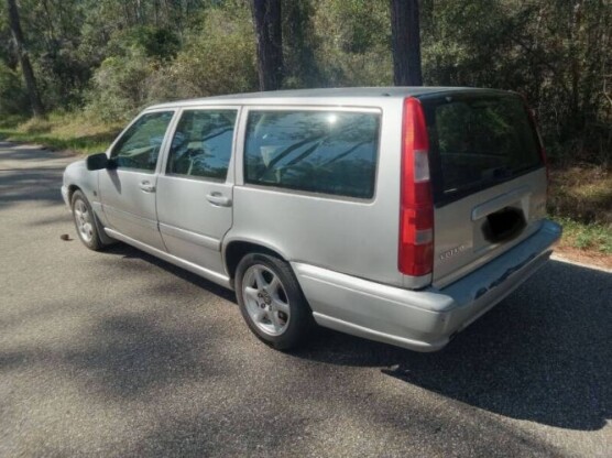 2000 Volvo V70