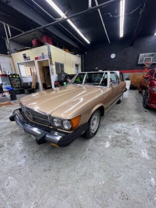 1984 Mercedes-Benz 380SL