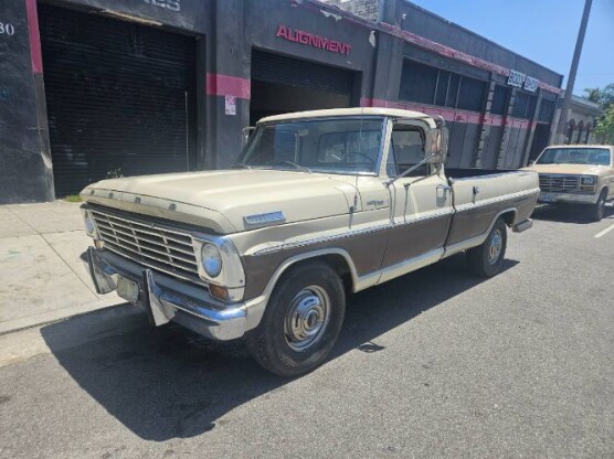 1967 Ford F-250