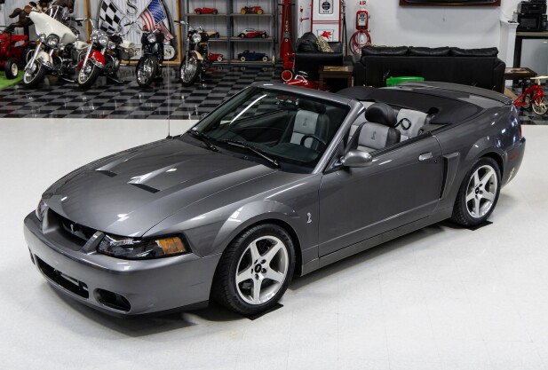 2003 Ford Mustang