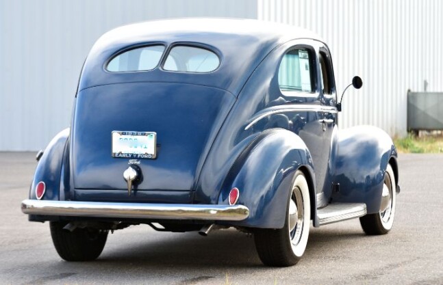 1939 Ford Deluxe