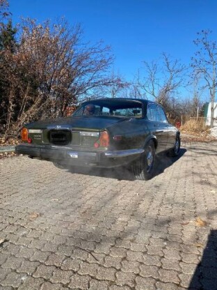 1977 Jaguar XJ12