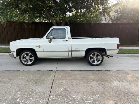 1988 Chevrolet C10 Pickup