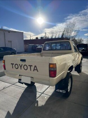 1986 Toyota Pickup