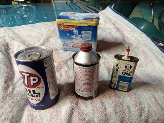 Accessories - Not Make Specific: Vintage  Tins