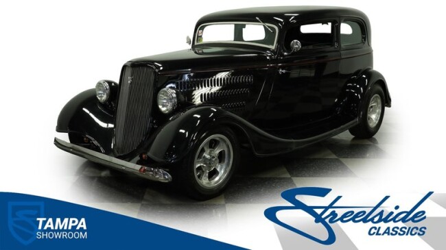 1933 Ford Victoria