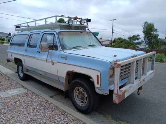 1975 Chevrolet Suburban