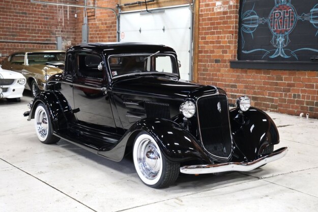 1934 Plymouth 5 Window